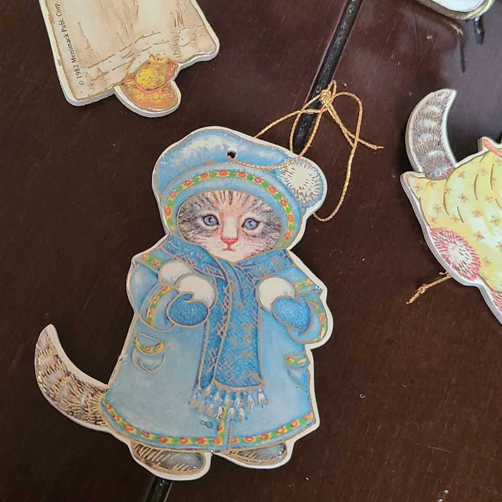 Vintage Victorian inspired pressed paper ornaments (set of 5)